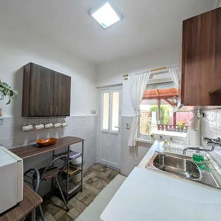 بيت للعطل In 54058 *