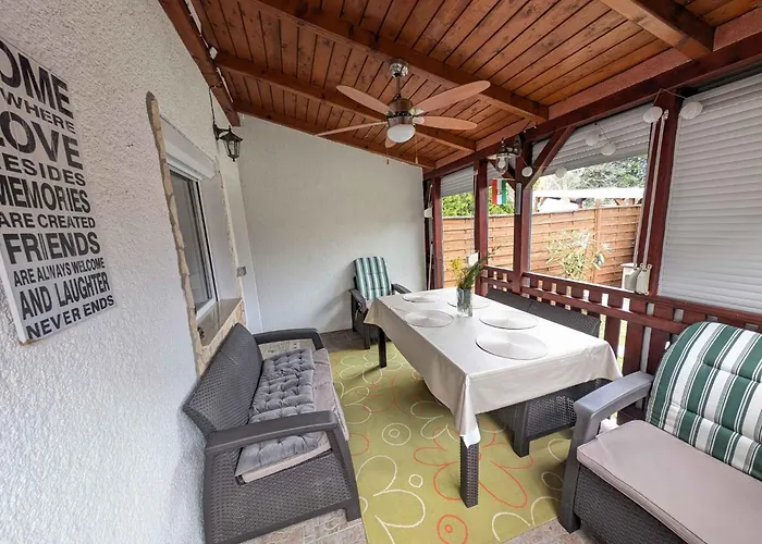 Casa de Férias In 54058 Balatonfenyves